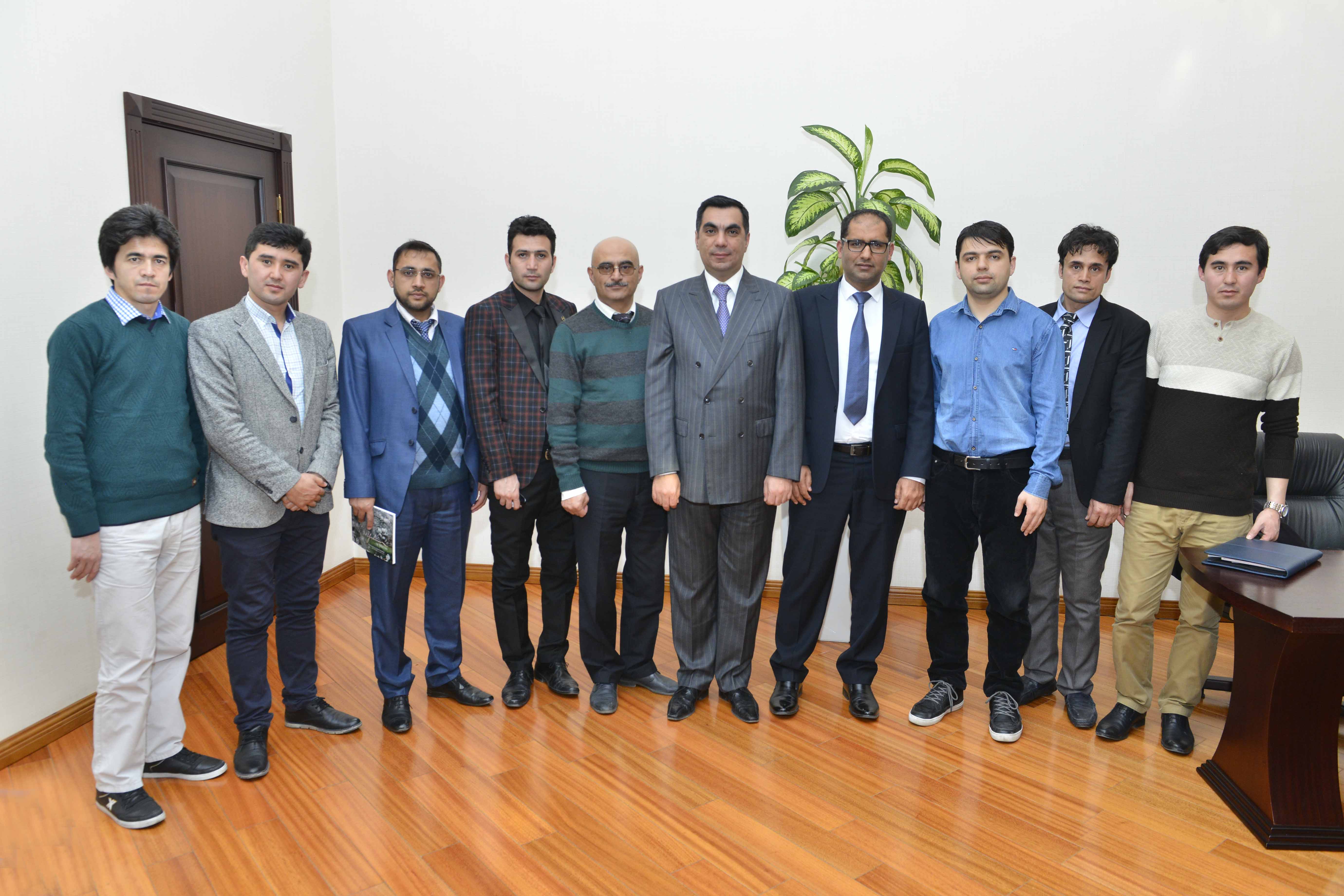 efqanistan-universitetinin-numayendeleri-banm-de